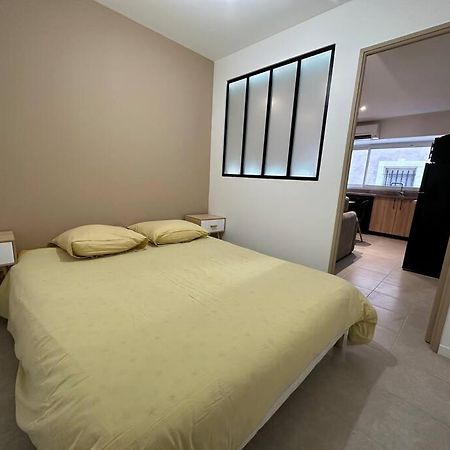 L'Amandier - Appartement Paulhan Екстер'єр фото