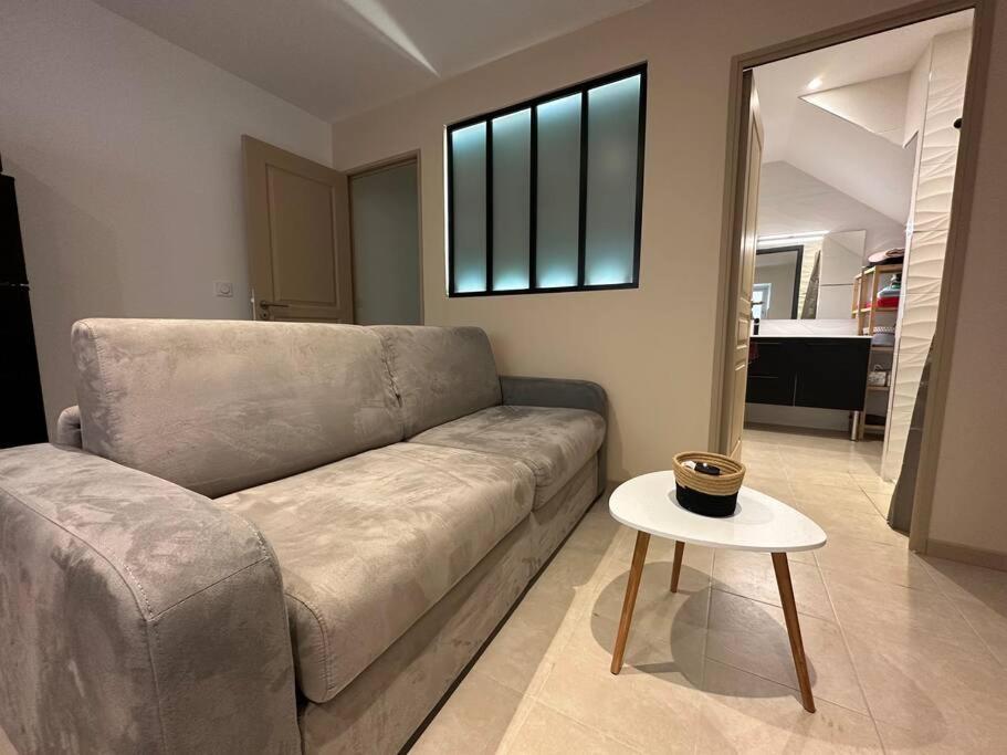 L'Amandier - Appartement Paulhan Екстер'єр фото